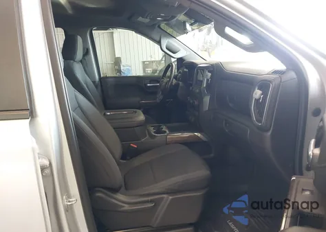 2021 Chevrolet Silverado 1500 4Wd Short Bed Rst z USA, uszkodzony, nr VIN 3GCUYEED8MG191722